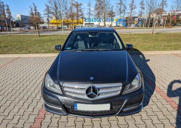 Mercedes-Benz Klasa C cena 36500 przebieg: 228759, rok produkcji 2011 z Rzeszów małe 232